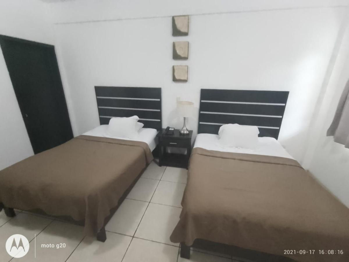 Hotel & Suites Mo Sak Tapachula Eksteriør bilde